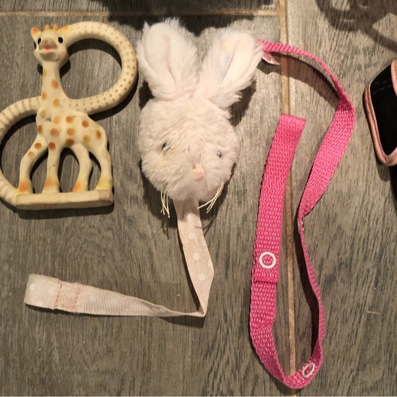 Baby teething and toy bundle with sophie teether, sensory ball and more - Picture 3 of 7